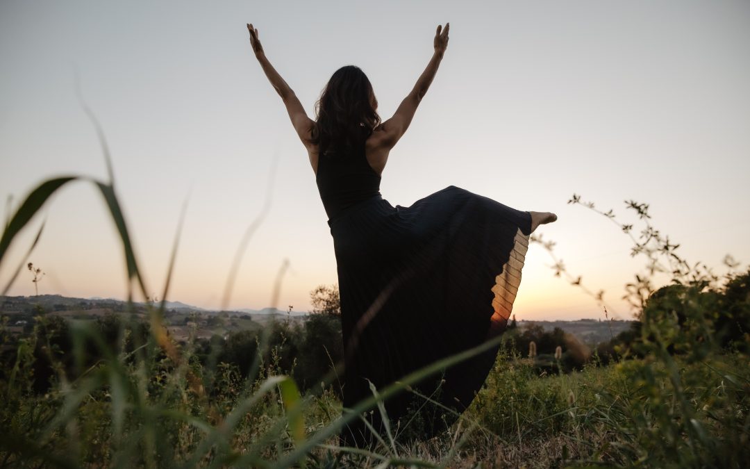 La Danza come Mezzo di Consapevolezza, Comunicazione e Espressione del Mondo Interiore